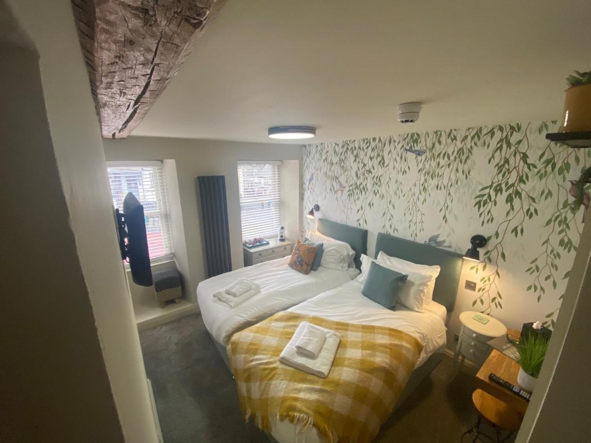 Bed and Breakfast The Hive At Poppi-Red Hawkshead Zewnętrze zdjęcie